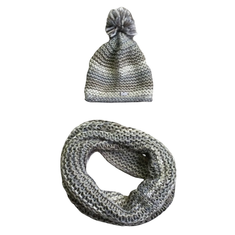 Steve Madden Hat Scarf Set Knit Crochet 2pcs Bundle Set